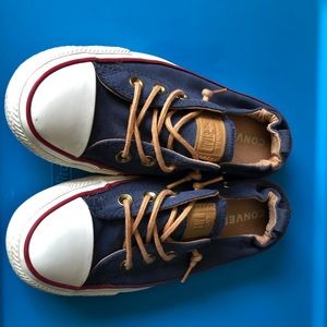 Converse slip on shoes